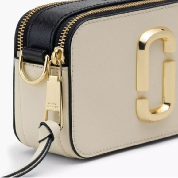 NWT! NEW! Marc Jacobs The Bi-Color Snapshot Cream and Black Crossbody Bag - Picture 12 of 16